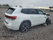 ✅ 2024 Volkswagen Atlas SEL Premium R-Line • VIN: 1V2FR2CA9RC550257 • Lot: 83845235. Wystawiony na Copart z przebiegiem Nie podano. Bezpłatny archiwum sprzedaży aukcyjnych z USA i szczegółowy raport historii pojazdu na DreamBid. Zdjęcie 3.