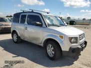 ✅ 2007 Honda Element EX • VIN: 5J6YH18787L015934 • Лот: 69621225. Опубликован ранее на Copart с пробегом 121 493 миль. Бесплатный доступ к архиву аукционных продаж из США и подробный отчёт об истории автомобиля на DreamBid. Изображение 4.