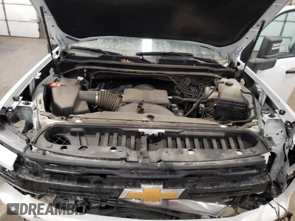 ✅ 2024 Chevrolet Silverado 2500HD Work Truck • VIN: 1GC4YLE77RF320461 • Лот: 45195255. Опубликован ранее на Copart с пробегом 19 683 миль. Бесплатный доступ к архиву аукционных продаж из США и подробный отчёт об истории автомобиля на DreamBid. Изображение 11.