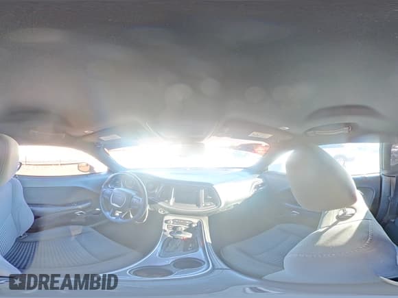 ✅ 2018 Dodge Challenger SXT • VIN: 2C3CDZAG7JH321715 • Лот: 85930925. Опубликован ранее на Copart с пробегом 152 010 миль. Бесплатный доступ к архиву аукционных продаж из США и подробный отчёт об истории автомобиля на DreamBid. Изображение 14.