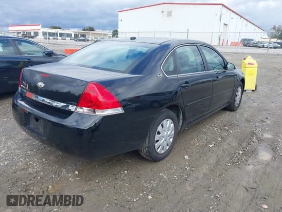 ✅ 2006 Chevrolet Impala LS • VIN: 2G1WB58K069204327 • Lot: 43570368. Wystawiony na IAAI z przebiegiem 75 731 mil. Bezpłatny archiwum sprzedaży aukcyjnych z USA i szczegółowy raport historii pojazdu na DreamBid. Zdjęcie 4.