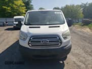 ✅ 2015 Ford Transit XL • VIN: 1FMZK1YM5FKA84940 • Lot: 62647065. Wystawiony na Copart z przebiegiem 369 432 mil. Bezpłatny archiwum sprzedaży aukcyjnych z USA i szczegółowy raport historii pojazdu na DreamBid. Zdjęcie 5.
