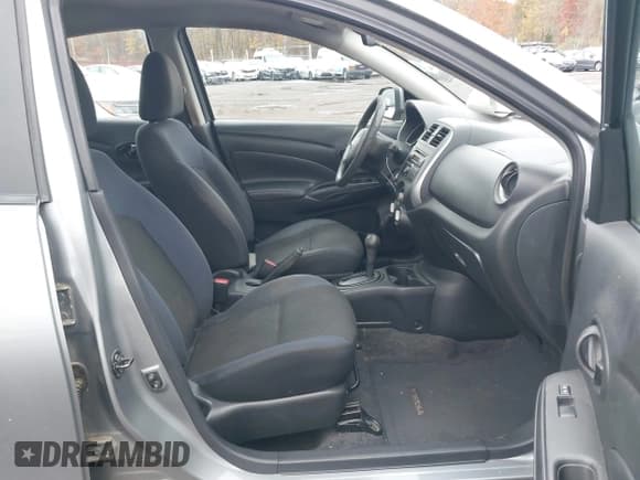 ✅ 2012 Nissan Versa SV • VIN: 3N1CN7AP1CL855593 • Лот: 43575367. Опубликован ранее на IAAI с пробегом 150 664 миль. Бесплатный доступ к архиву аукционных продаж из США и подробный отчёт об истории автомобиля на DreamBid. Изображение 5.