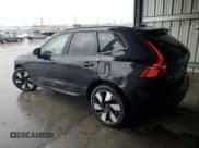 ✅ 2025 Volvo XC60 Plus • VIN: YV4H60RC8S1029786 • Lot: 44979055. Listed on Copart with 17,646 mi. Free auction sales archive from the USA and detailed vehicle history report at DreamBid. Image 2.