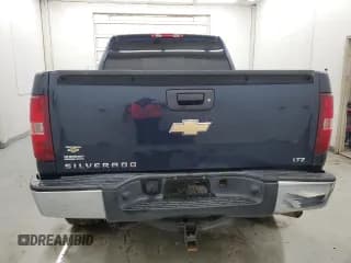 ✅ 2008 Chevrolet Silverado 1500 1LT • VIN: 3GCEK133X8G276186 • Lot: 73685684. Listed on Copart with 178,374 mi. Free auction sales archive from the USA and detailed vehicle history report at DreamBid. Image 6.