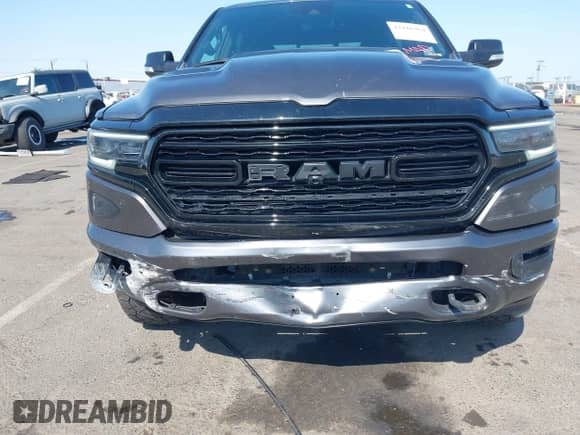 2021 Ram 1500 Limited z VIN 1C6SRFPT2MN830643, wystawiony jako IAAI lot #42416364 z przebiegiem 53 548 mil mil oraz . Historia ofert i sprzedaży dostępna na DreamBid. Obrazek 6.