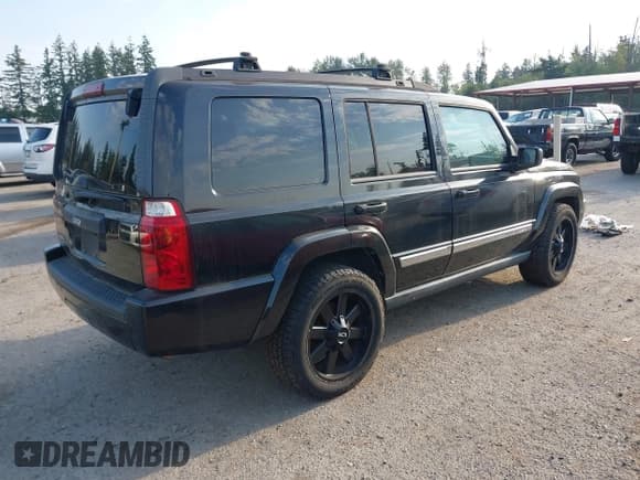 ✅ 2010 Jeep Commander Sport • VIN: 1J4RG4GK3AC148560 • Лот: 43077855. Опубликован ранее на IAAI с пробегом 170 314 миль. Бесплатный доступ к архиву аукционных продаж из США и подробный отчёт об истории автомобиля на DreamBid. Изображение 4.