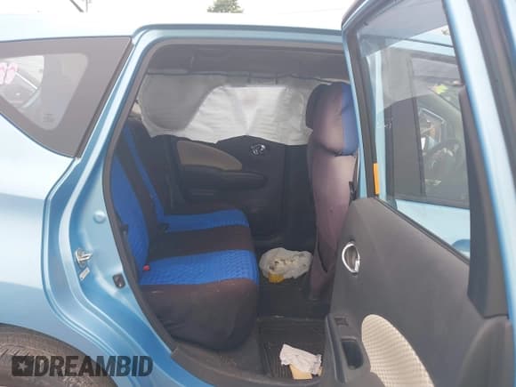 ✅ 2015 Nissan Note S • VIN: 3N1CE2CP3FL350840 • Lot: 42884198. Listed on IAAI with 142,000 mi. Free auction sales archive from the USA and detailed vehicle history report at DreamBid. Image 8.