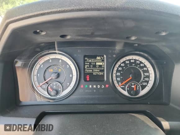 2022 Ram 1500 Tradesman with VIN 3C6RR6KTXNG284139, listed as a Copart auction lot 60157525 with 82,743 mi miles and Salvage title. Bid and sale history available at DreamBid. Image 9.