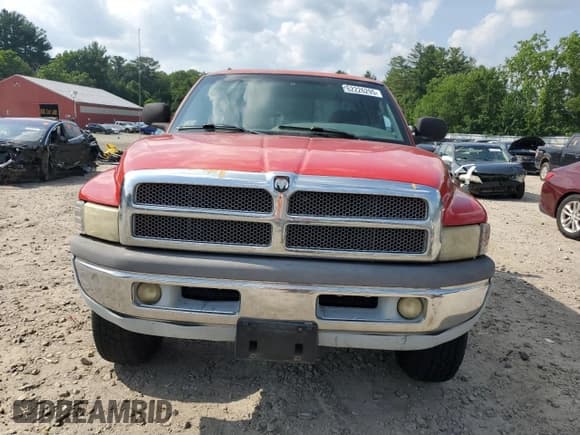 ✅ 2001 Dodge 1500 • VIN: 3B7HF13Y51G789476 • Lot: 62226295. Wystawiony na Copart z przebiegiem 196 483 mil. Bezpłatny archiwum sprzedaży aukcyjnych z USA i szczegółowy raport historii pojazdu na DreamBid. Zdjęcie 5.