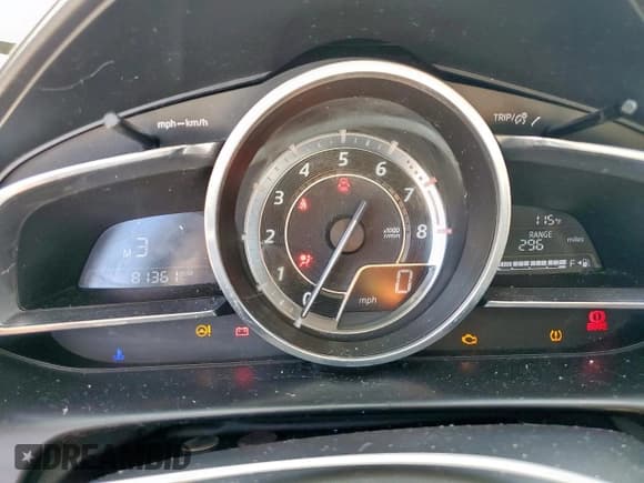 ✅ 2016 Mazda CX-3 Grand Touring • VIN: JM1DKBD78G0126504 • Lot: 85135645. Wystawiony na Copart z przebiegiem 81 361 mil. Bezpłatny archiwum sprzedaży aukcyjnych z USA i szczegółowy raport historii pojazdu na DreamBid. Zdjęcie 9.