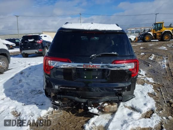 ✅ 2021 GMC Acadia Denali • VIN: 1GKKNXLS7MZ204980 • Lot: 43664262. Wystawiony na IAAI z przebiegiem 35 842 mil. Bezpłatny archiwum sprzedaży aukcyjnych z USA i szczegółowy raport historii pojazdu na DreamBid. Zdjęcie 15.