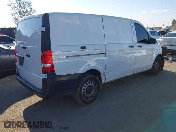 ✅ 2023 Mercedes-Benz Metris Cargo • VIN: W1YV0BEY4P4283405 • Lot: 43238112. Listed on IAAI with 74,432 mi. Free auction sales archive from the USA and detailed vehicle history report at DreamBid. Image 4.