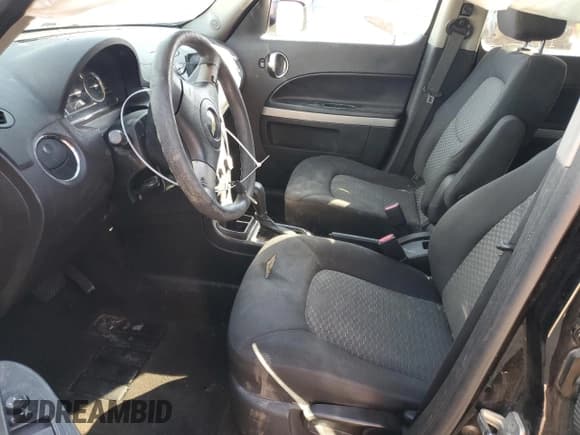 ✅ 2010 Chevrolet HHR LS • VIN: 3GNBAADB0AS527528 • Lot: 47563605. Listed on Copart with 124,945 mi. Free auction sales archive from the USA and detailed vehicle history report at DreamBid. Image 7.