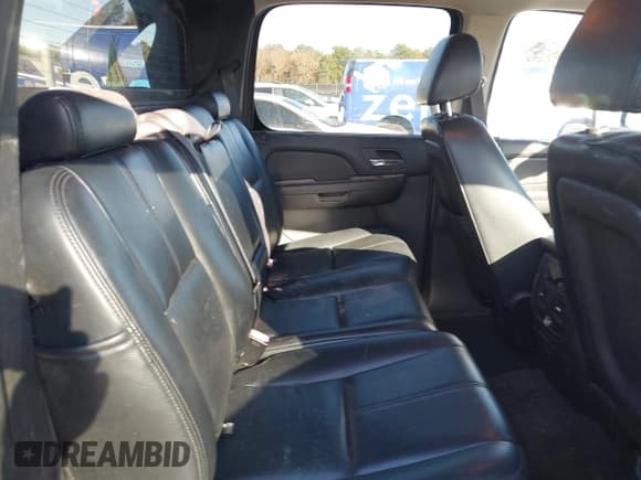 ✅ 2008 Chevrolet Avalanche 1LT • VIN: 3GNEC12038G108207 • Лот: 43683575. Опубликован ранее на IAAI с пробегом 119 474 миль. Бесплатный доступ к архиву аукционных продаж из США и подробный отчёт об истории автомобиля на DreamBid. Изображение 8.