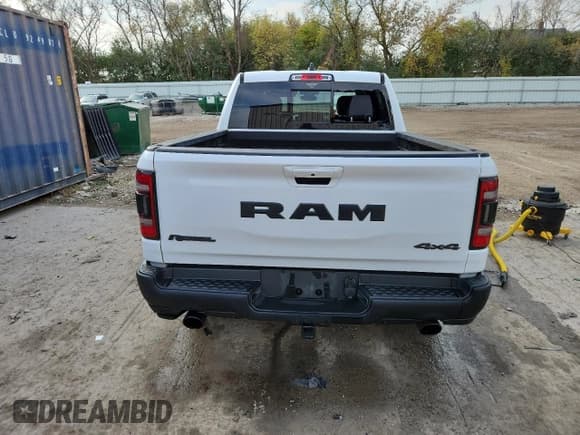 ✅ 2020 Ram 1500 Rebel • VIN: 1C6SRFLT8LN118612 • Lot: 86543375. Wystawiony na Copart z przebiegiem 34 873 mil. Bezpłatny archiwum sprzedaży aukcyjnych z USA i szczegółowy raport historii pojazdu na DreamBid. Zdjęcie 6.