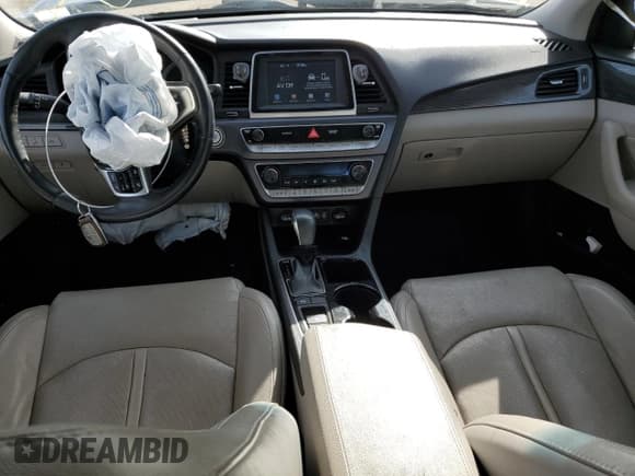 ✅ 2019 Hyundai Sonata SEL • VIN: 5NPE34AFXKH808496 • Lot: 36278003. Listed on Copart with 79,284 mi. Free auction sales archive from the USA and detailed vehicle history report at DreamBid. Image 8.