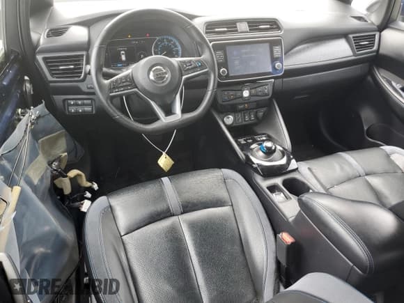 ✅ 2020 Nissan LEAF SL Plus • VIN: 1N4BZ1DP8LC304830 • Лот: 82299925. Опубликован ранее на Copart с пробегом 51 024 миль. Бесплатный доступ к архиву аукционных продаж из США и подробный отчёт об истории автомобиля на DreamBid. Изображение 8.