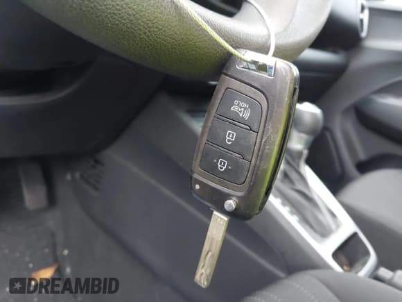 ✅ 2023 Hyundai Venue SE • VIN: KMHRB8A35PU215977 • Lot: 41930021. Listed on IAAI with 17,053 mi. Free auction sales archive from the USA and detailed vehicle history report at DreamBid. Image 11.