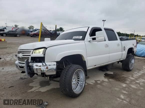 2006 Chevrolet Silverado 1500 LT1 с VIN 2GCEK13TX61126049, выставлен на аукционе Copart как лот 65391895 с пробегом 135 385 миль миль и Чистый • Clean title. История ставок и продаж доступна на DreamBid. Изображение 1.