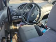 ✅ 2009 Chevrolet Aveo 1LT • VIN: KL1TD66E89B627058 • Лот: 81992905. Опубликован ранее на Copart с пробегом 199 973 миль. Бесплатный доступ к архиву аукционных продаж из США и подробный отчёт об истории автомобиля на DreamBid. Изображение 8.