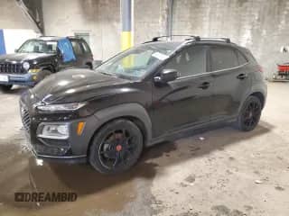 2021 Hyundai Kona Night Edition z VIN KM8K6CA50MU727491, wystawiony jako Copart lot #45375195 z przebiegiem 58 304 mil mil oraz Szkoda całkowita • Salvage title. Historia ofert i sprzedaży dostępna na DreamBid. Obrazek 1.