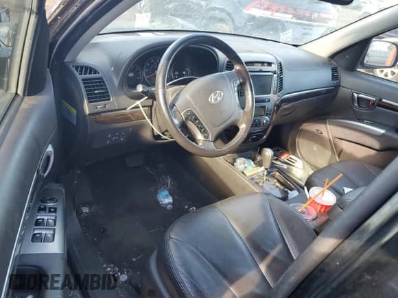 2011 Hyundai Santa Fe Limited with VIN 5XYZKDAGXBG062460, listed as a Copart auction lot 90709335 with 188,168 mi miles and Clean title. Bid and sale history available at DreamBid. Image 8.