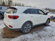 ✅ 2019 Kia Sorento EX • VIN: 5XYPHDA51KG608373 • Lot: 94556715. Wystawiony na Copart z przebiegiem Nie podano. Bezpłatny archiwum sprzedaży aukcyjnych z USA i szczegółowy raport historii pojazdu na DreamBid. Zdjęcie 3.