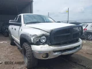 2005 Dodge 1500 SLT z VIN 1D7HU18D55S276776, wystawiony jako IAAI lot #42975164 z przebiegiem 188 775 mil mil oraz . Historia ofert i sprzedaży dostępna na DreamBid. Obrazek 1.