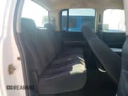 ✅ 2001 Dodge Dakota Sport • VIN: 1B7HL2AN31S328681 • Lot: 76413804. Wystawiony na Copart z przebiegiem 135 576 mil. Bezpłatny archiwum sprzedaży aukcyjnych z USA i szczegółowy raport historii pojazdu na DreamBid. Zdjęcie 10.