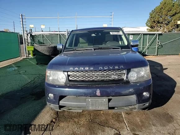 ✅ 2013 Land Rover Range Rover Sport HSE Lux • VIN: SALSK2D41DA785049 • Lot: 90375885. Wystawiony na Copart z przebiegiem 119 270 mil. Bezpłatny archiwum sprzedaży aukcyjnych z USA i szczegółowy raport historii pojazdu na DreamBid. Zdjęcie 13.