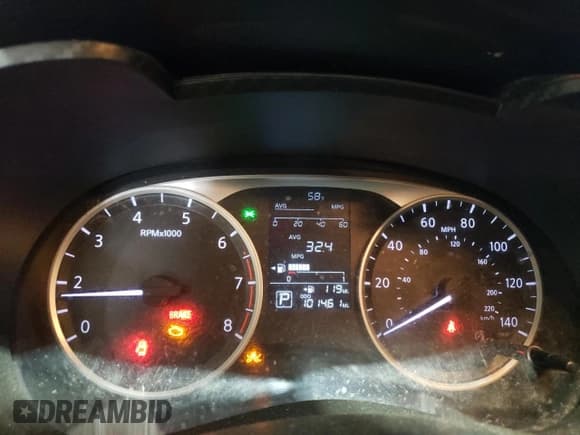 ✅ 2020 Nissan Versa S • VIN: 3N1CN8DV4LL917312 • Lot: 91402535. Listed on Copart with 101,461 mi. Free auction sales archive from the USA and detailed vehicle history report at DreamBid. Image 9.