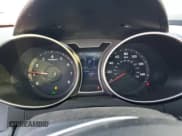 ✅ 2012 Hyundai Veloster w/Red Int • VIN: KMHTC6AD6CU064822 • Lot: 82311244. Wystawiony na Copart z przebiegiem 175 989 mil. Bezpłatny archiwum sprzedaży aukcyjnych z USA i szczegółowy raport historii pojazdu na DreamBid. Zdjęcie 9.