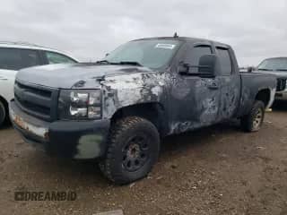 2007 Chevrolet Silverado 1500 1LT с VIN 1GCEC19C77Z521027, выставлен на аукционе Copart как лот 70176424 с пробегом 159 933 миль миль и Списание • Salvage title. История ставок и продаж доступна на DreamBid. Изображение 1.