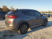 ✅ 2021 Hyundai Tucson Sport • VIN: KM8J33AL0MU329622 • Lot: 91411445. Wystawiony na Copart z przebiegiem 87 821 mil. Bezpłatny archiwum sprzedaży aukcyjnych z USA i szczegółowy raport historii pojazdu na DreamBid. Zdjęcie 3.
