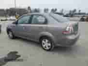 2007 Chevrolet Aveo LS z VIN KL1TD56637B061892, wystawiony jako Copart lot #86140044 z przebiegiem Nie podano mil oraz Szkoda całkowita • Salvage title. Historia ofert i sprzedaży dostępna na DreamBid. Obrazek 2.