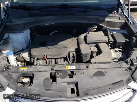 ✅ 2017 Hyundai Santa Fe 2.4L • VIN: 5NMZUDLB0HH009146 • Лот: 47467743. Опубликован ранее на Copart с пробегом 62 347 миль. Бесплатный доступ к архиву аукционных продаж из США и подробный отчёт об истории автомобиля на DreamBid. Изображение 12.