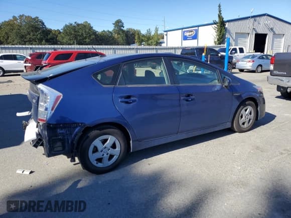 ✅ 2011 Toyota Prius II • VIN: JTDKN3DU3B1471937 • Лот: 91997035. Опубликован ранее на Copart с пробегом 246 366 миль. Бесплатный доступ к архиву аукционных продаж из США и подробный отчёт об истории автомобиля на DreamBid. Изображение 3.