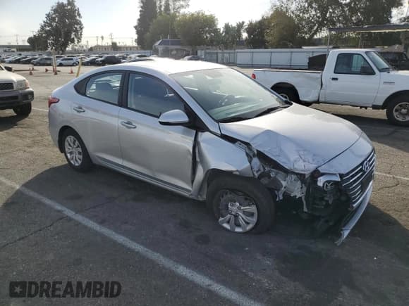✅ 2020 Hyundai Accent SE • VIN: 3KPC24A63LE126723 • Лот: 79144534. Опубликован ранее на Copart с пробегом 62 406 миль. Бесплатный доступ к архиву аукционных продаж из США и подробный отчёт об истории автомобиля на DreamBid. Изображение 4.