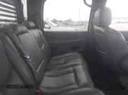 ✅ 2005 Chevrolet Silverado 2500HD LS • VIN: 1GCHK23U15F855835 • Lot: 42692755. Wystawiony na IAAI z przebiegiem 328 871 mil. Bezpłatny archiwum sprzedaży aukcyjnych z USA i szczegółowy raport historii pojazdu na DreamBid. Zdjęcie 8.