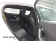 ✅ 2022 Polestar 2 • VIN: LPSED3KA1NL074639 • Lot: 41877896. Wystawiony na IAAI z przebiegiem 16 749 mil. Bezpłatny archiwum sprzedaży aukcyjnych z USA i szczegółowy raport historii pojazdu na DreamBid. Zdjęcie 8.