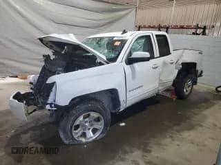 ✅ 2016 Chevrolet Silverado 1500 LT • VIN: 1GCVKREC5GZ262397 • Лот: 71025675. Опубликован ранее на Copart с пробегом Не указан. Бесплатный доступ к архиву аукционных продаж из США и подробный отчёт об истории автомобиля на DreamBid. Изображение 1.