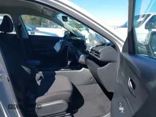 ✅ 2024 Hyundai Kona SE • VIN: KM8HA3AB8RU080828 • Lot: 41598769. Listed on IAAI with 3,654 mi. Free auction sales archive from the USA and detailed vehicle history report at DreamBid. Image 5.