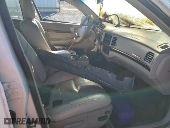 2001 Chevrolet Impala с VIN 2G1WF55E619235531, выставлен на аукционе Copart как лот 75677684 с пробегом Не указан миль и Списание • Salvage title. История ставок и продаж доступна на DreamBid. Изображение 7.