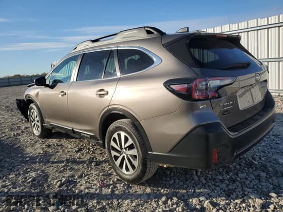 ✅ 2022 Subaru Outback Premium • VIN: 4S4BTACC3N3194231 • Lot: 90365155. Wystawiony na Copart z przebiegiem 80 958 mil. Bezpłatny archiwum sprzedaży aukcyjnych z USA i szczegółowy raport historii pojazdu na DreamBid. Zdjęcie 2.