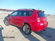 ✅ 2011 Toyota RAV4 Sport • VIN: JTMRK4DV1B5099349 • Lot: 43496913. Wystawiony na IAAI z przebiegiem 127 632 mil. Bezpłatny archiwum sprzedaży aukcyjnych z USA i szczegółowy raport historii pojazdu na DreamBid. Zdjęcie 3.