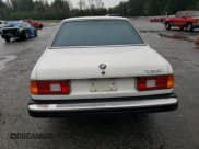 ✅ 1985 BMW 7 Series 735i • VIN: WBAFH8402F0970689 • Lot: 74534844. Wystawiony na Copart z przebiegiem 192 703 mil. Bezpłatny archiwum sprzedaży aukcyjnych z USA i szczegółowy raport historii pojazdu na DreamBid. Zdjęcie 6.