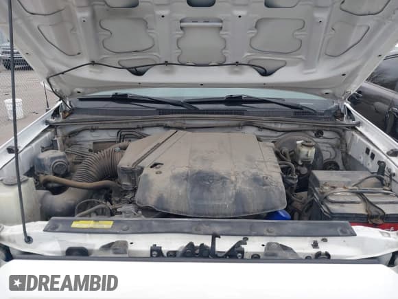 ✅ 2015 Toyota Tacoma • VIN: 3TMLU4EN2FM176180 • Lot: 41778149. Listed on IAAI with 104,059 mi. Free auction sales archive from the USA and detailed vehicle history report at DreamBid. Image 10.