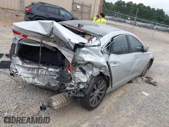 ✅ 2013 Hyundai Azera • VIN: KMHFH4JG9DA247602 • Лот: 43310653. Опубликован ранее на IAAI с пробегом 228 911 миль. Бесплатный доступ к архиву аукционных продаж из США и подробный отчёт об истории автомобиля на DreamBid. Изображение 4.