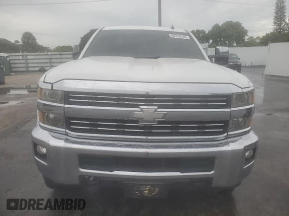 ✅ 2015 Chevrolet Silverado 2500HD LT • VIN: 1GC1CVE81FF100234 • Lot: 69316554. Listed on Copart with 195,795 mi. Free auction sales archive from the USA and detailed vehicle history report at DreamBid. Image 5.